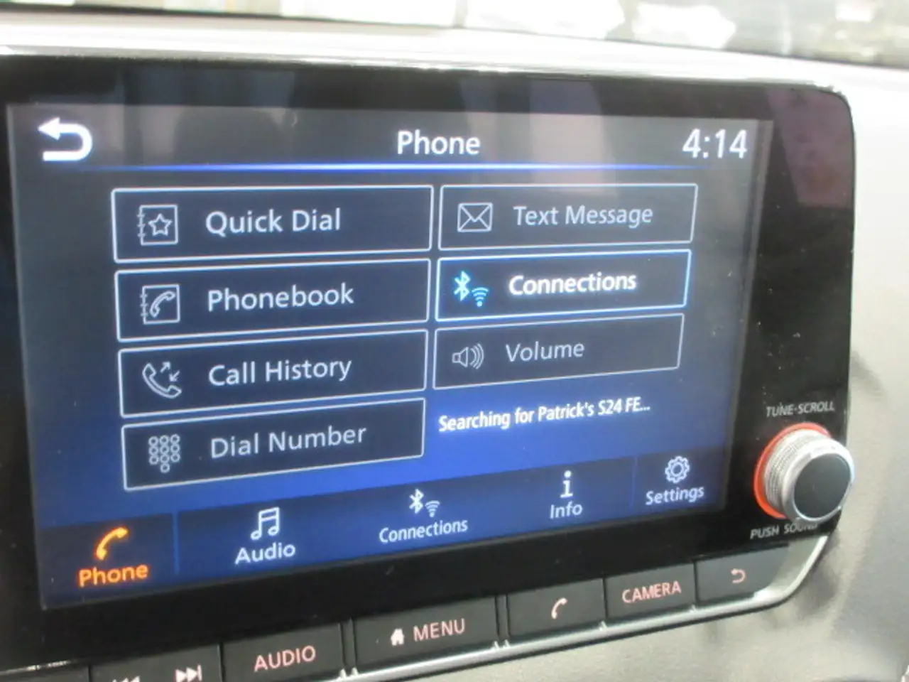 Nissan Sentra fotografie Nissan Sentra