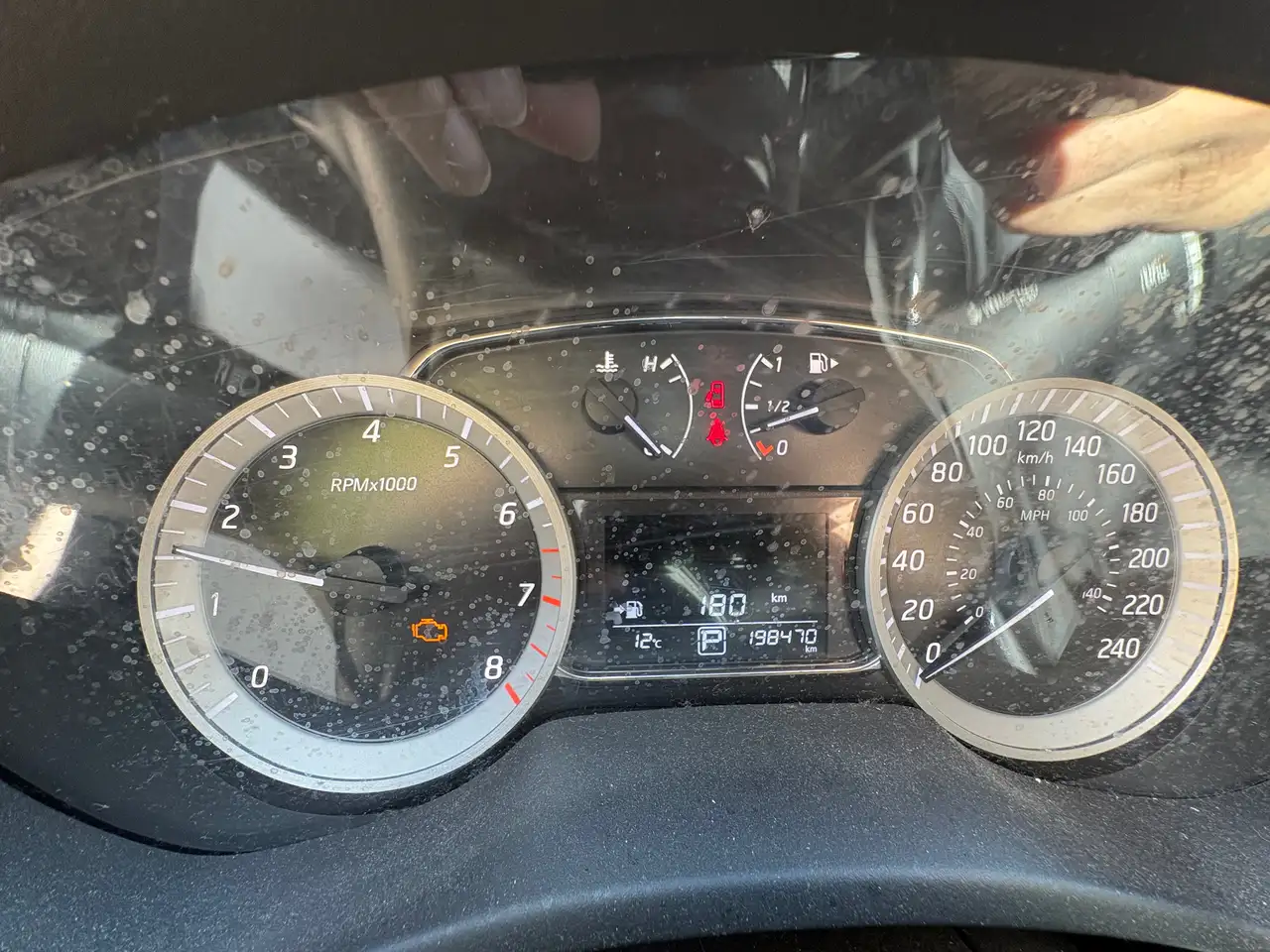 Nissan Sentra снимка Nissan Sentra