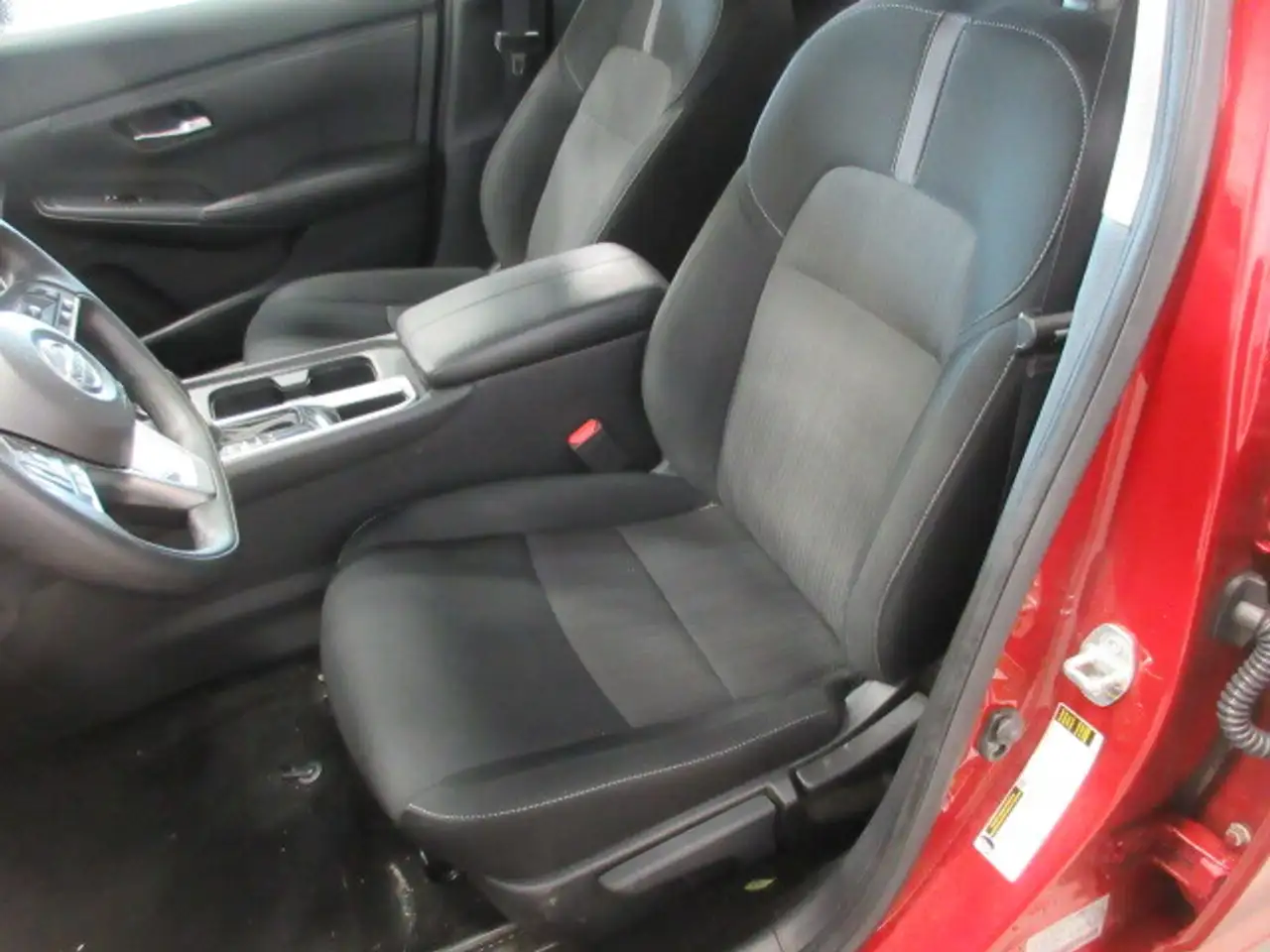 Nissan Sentra fotografie Nissan Sentra