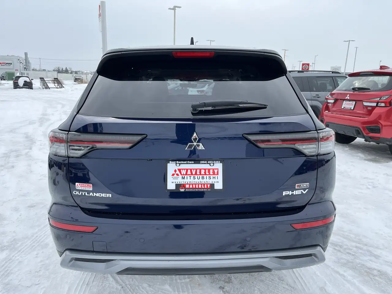 Mitsubishi Outlander снимка Mitsubishi Outlander