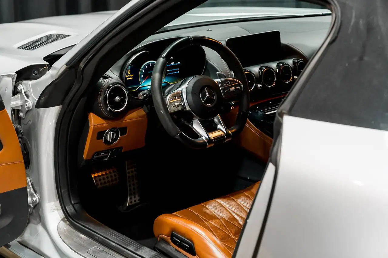 Mercedes-Benz AMG GT photo Mercedes-Benz AMG GT