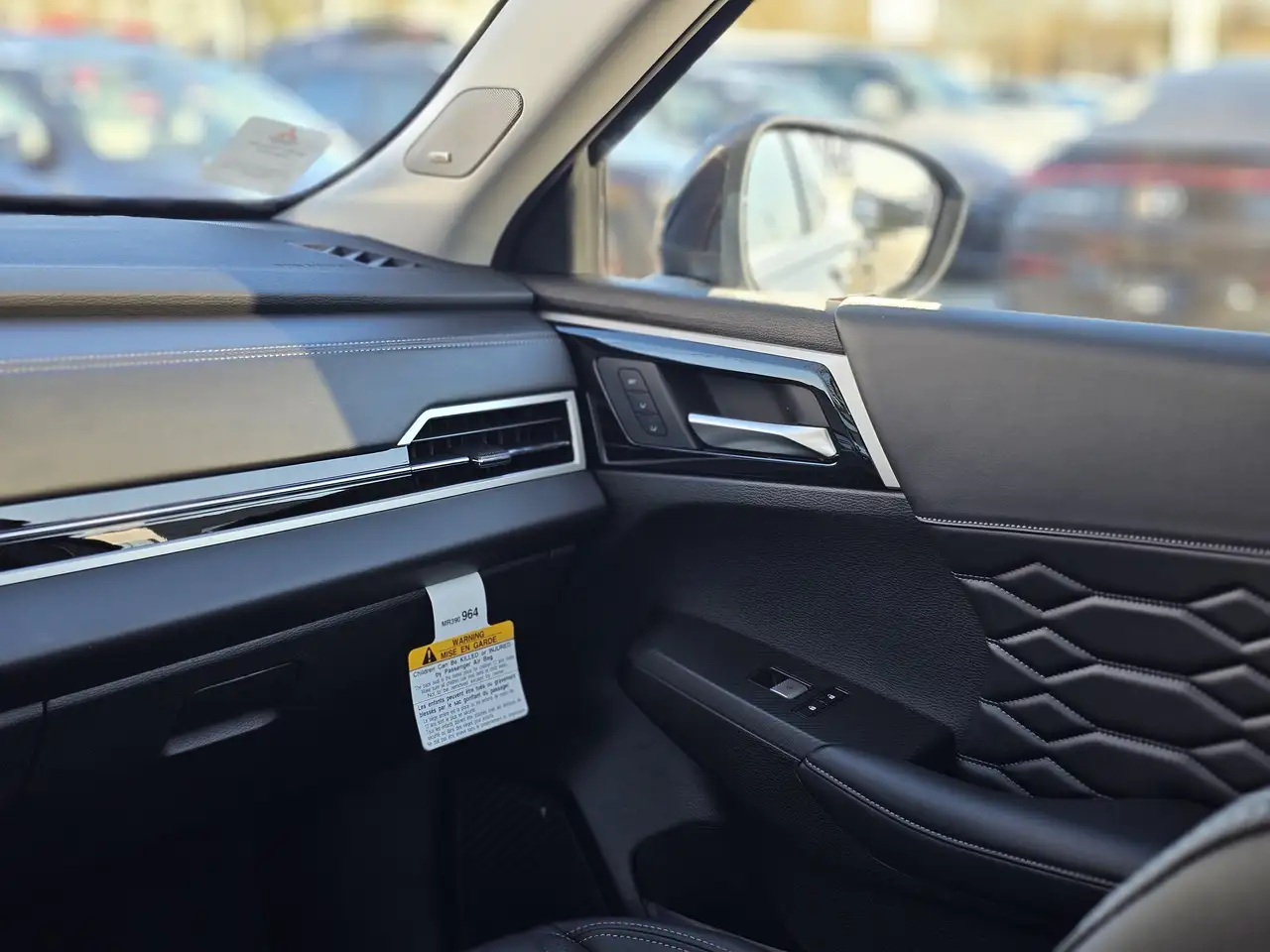 Mitsubishi Outlander снимка Mitsubishi Outlander