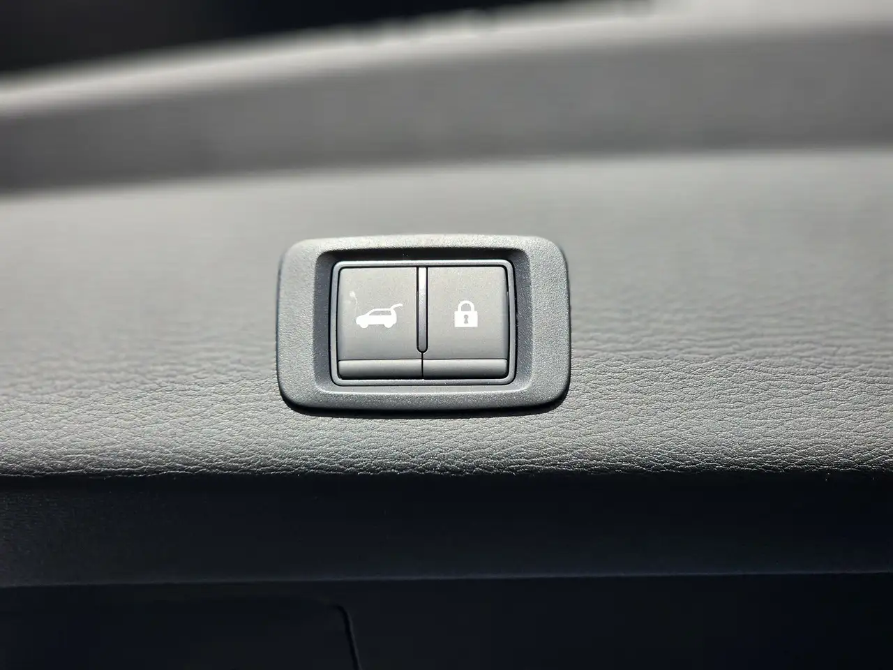 Mitsubishi Outlander снимка Mitsubishi Outlander