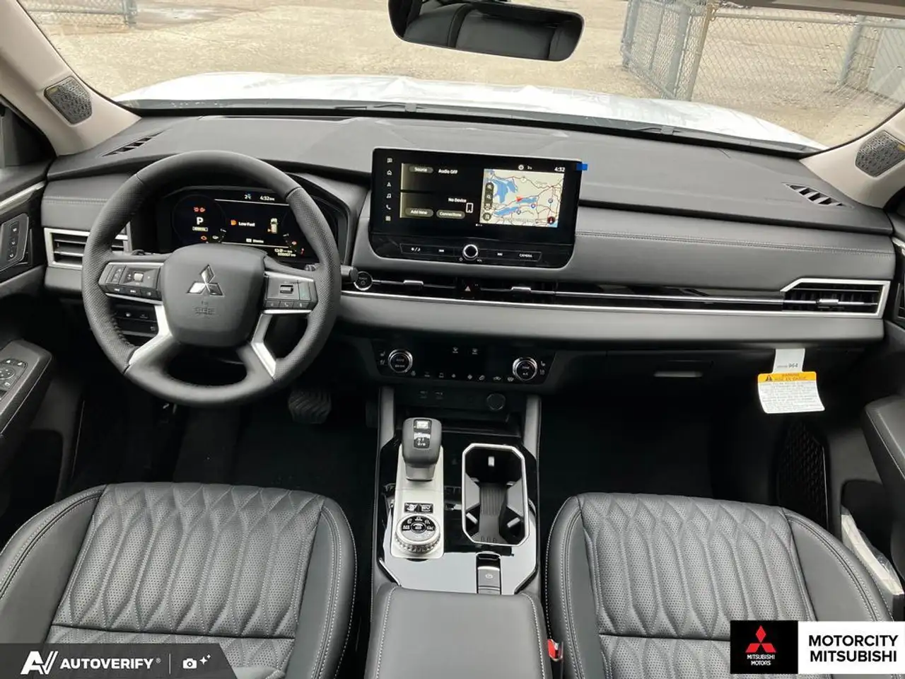 Mitsubishi Outlander fotografie Mitsubishi Outlander