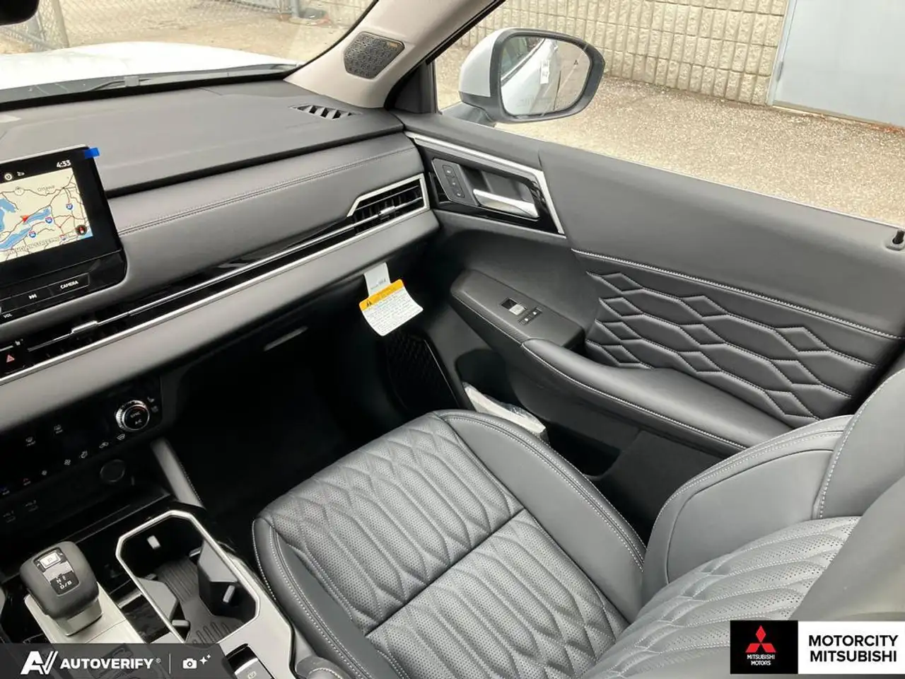 Mitsubishi Outlander fotografie Mitsubishi Outlander
