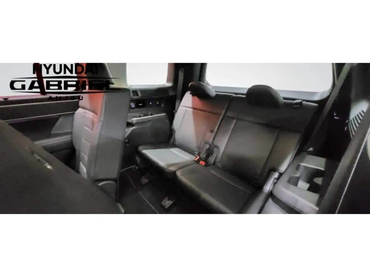 Hyundai SANTA FE снимка Hyundai SANTA FE