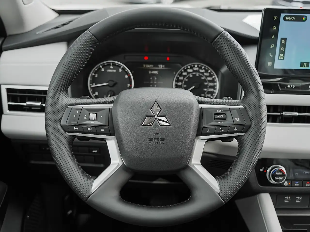 Mitsubishi Outlander photo Mitsubishi Outlander