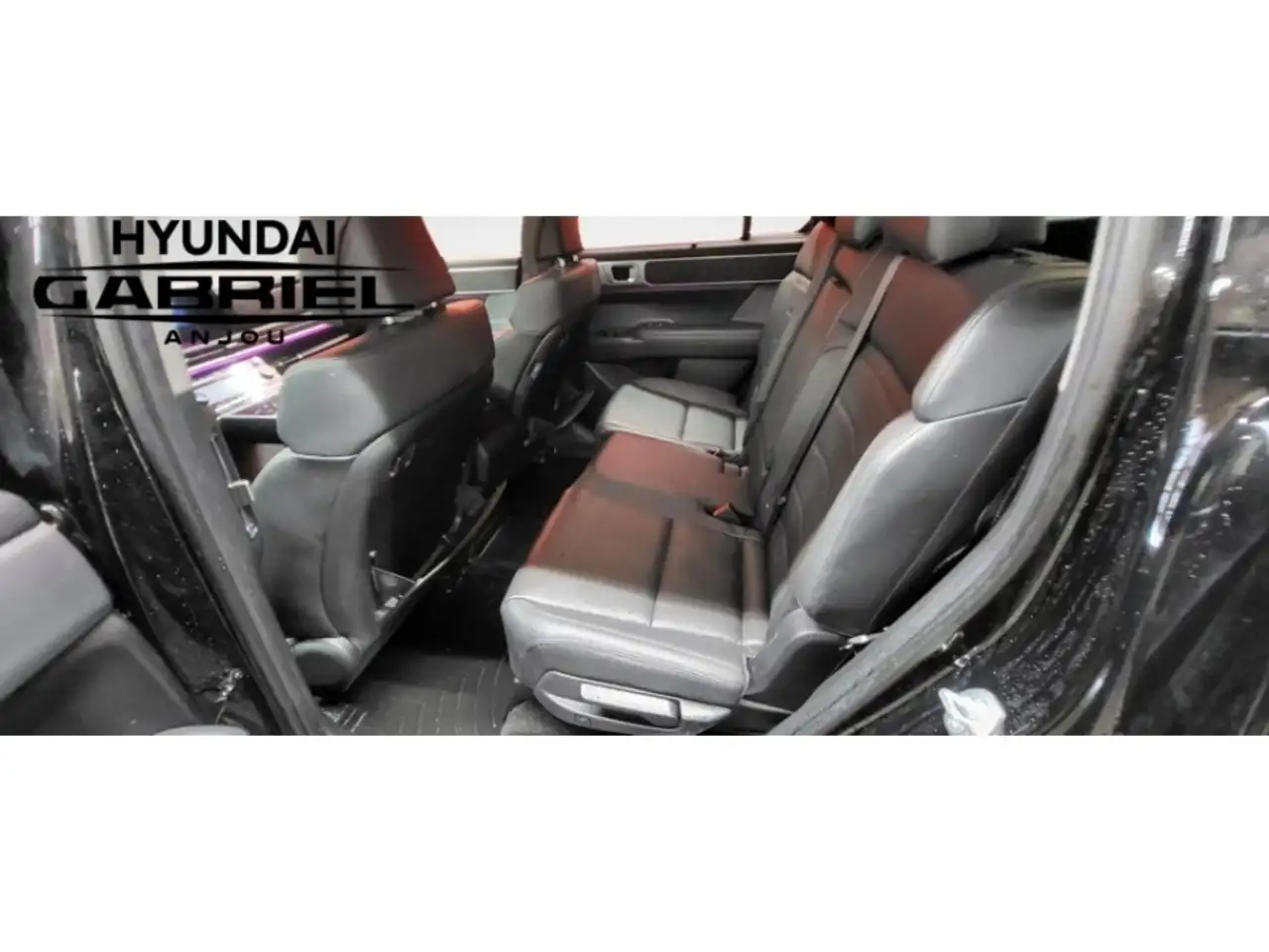 Hyundai SANTA FE снимка Hyundai SANTA FE