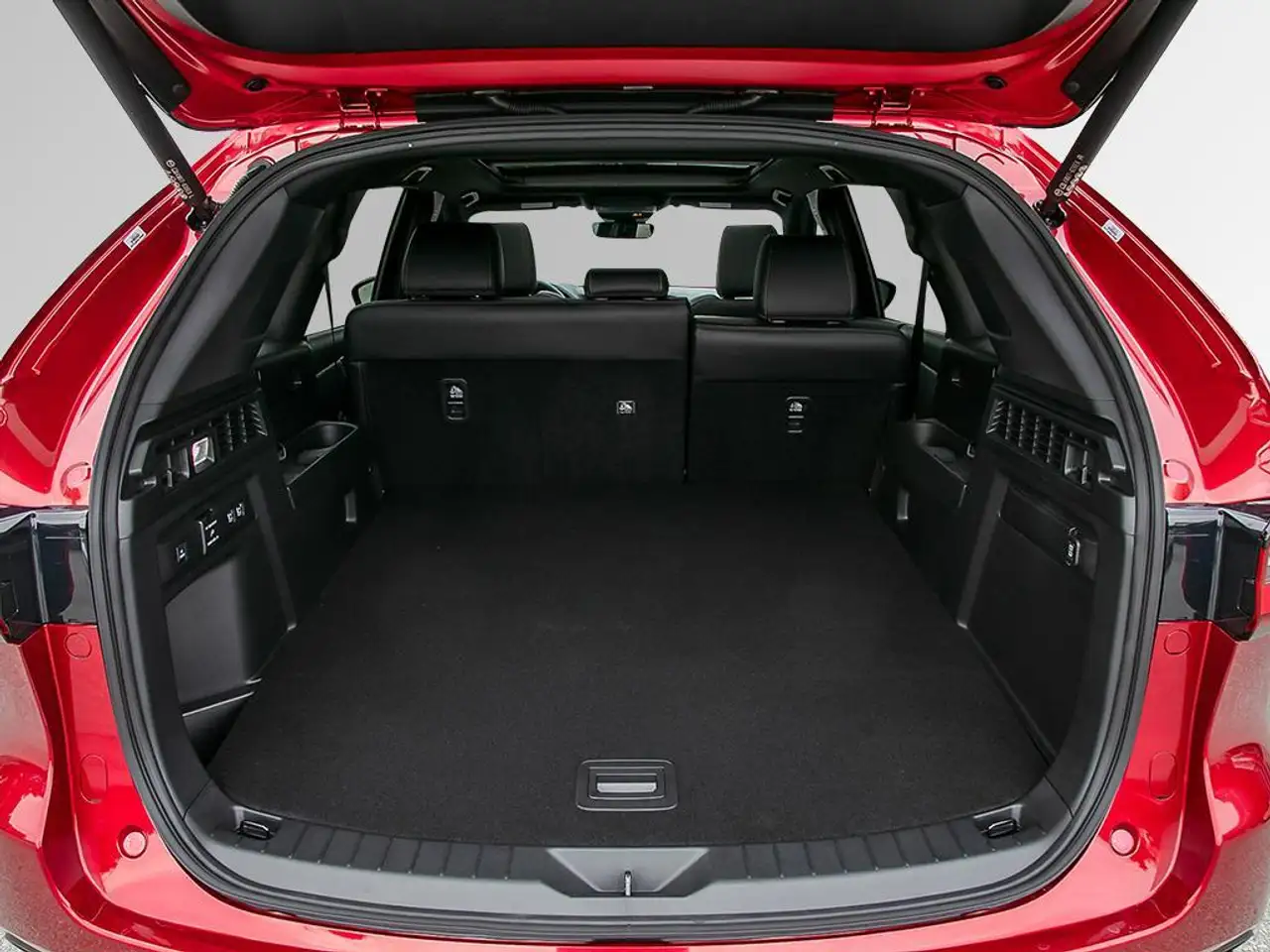 Mazda CX-70 PHEV fotografie Mazda CX-70 PHEV