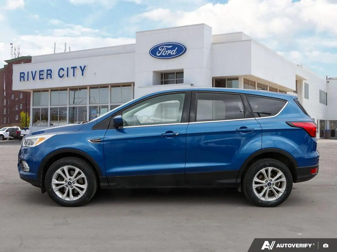Ford Escape photo Ford Escape