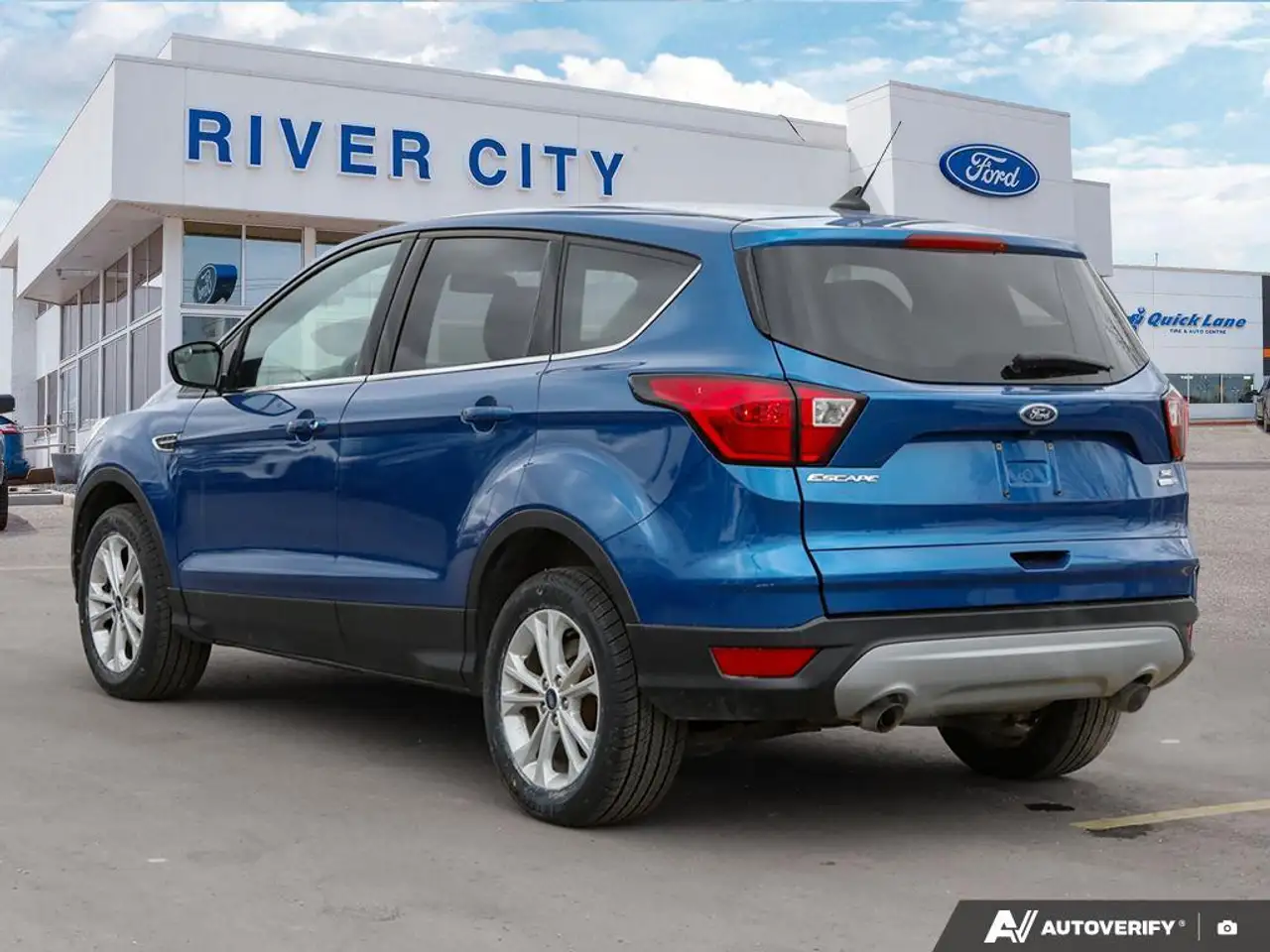 Ford Escape photo Ford Escape