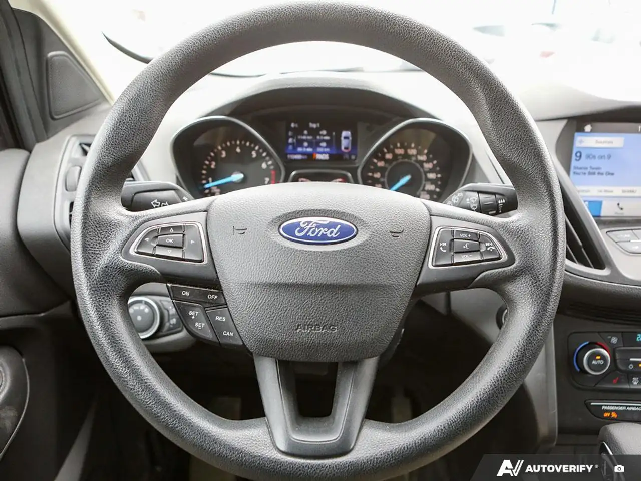 Ford Escape photo Ford Escape