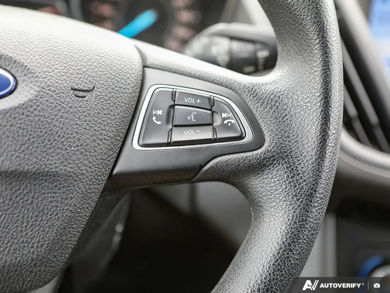 Ford Escape photo Ford Escape