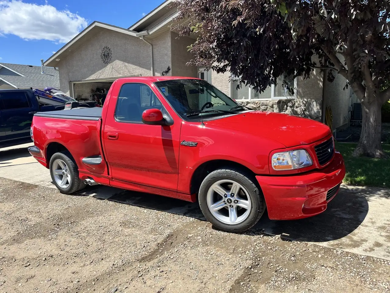 Ford F 150 Lightning снимка Ford F 150 Lightning