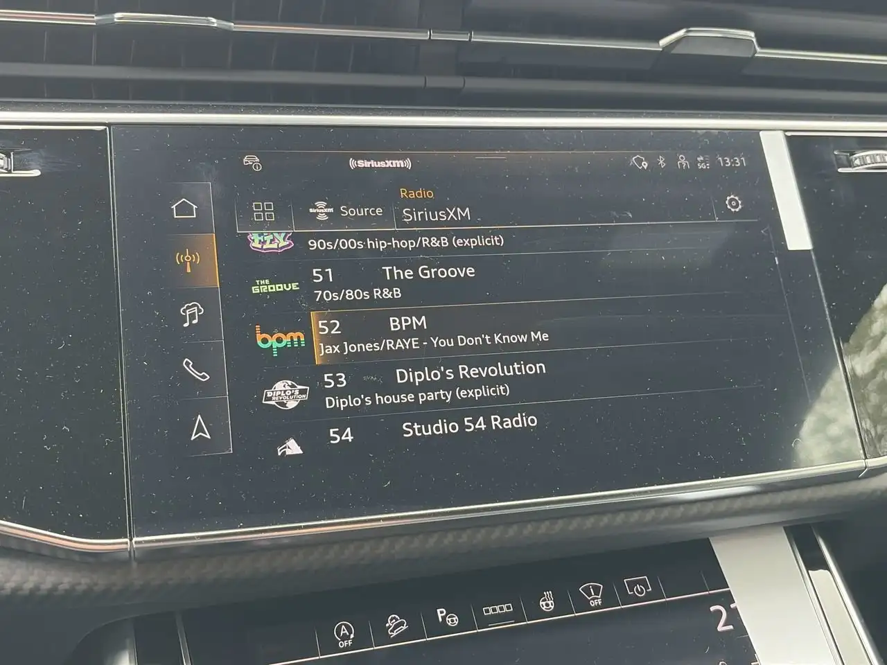 Audi SQ7 fotografie Audi SQ7