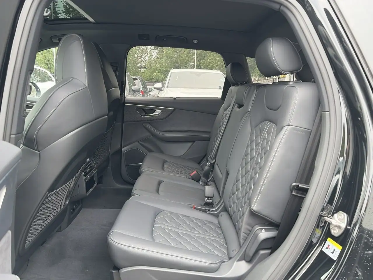 Audi SQ7 fotografie Audi SQ7