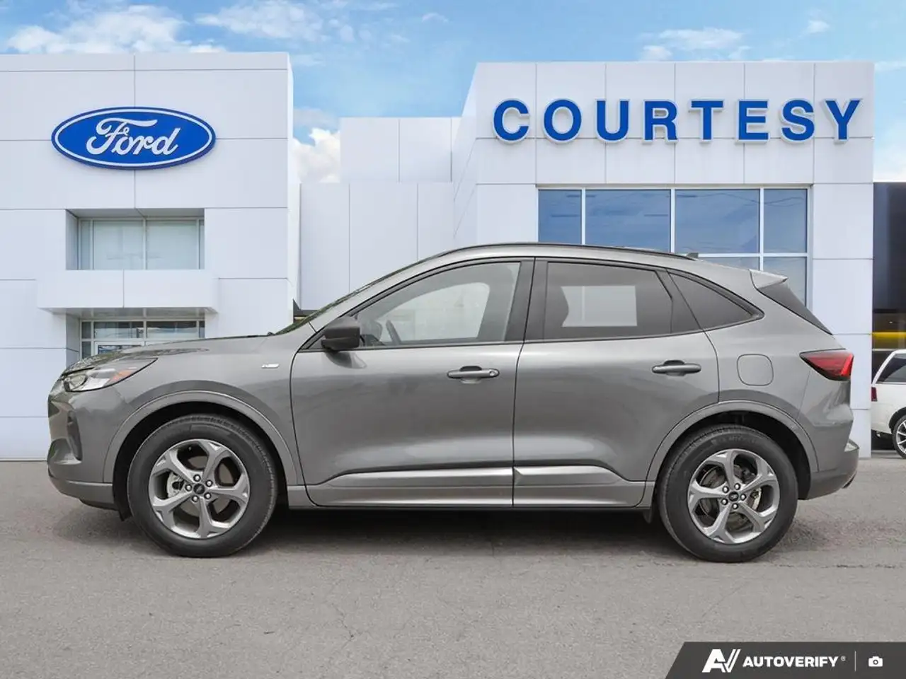 Ford Escape снимка Ford Escape