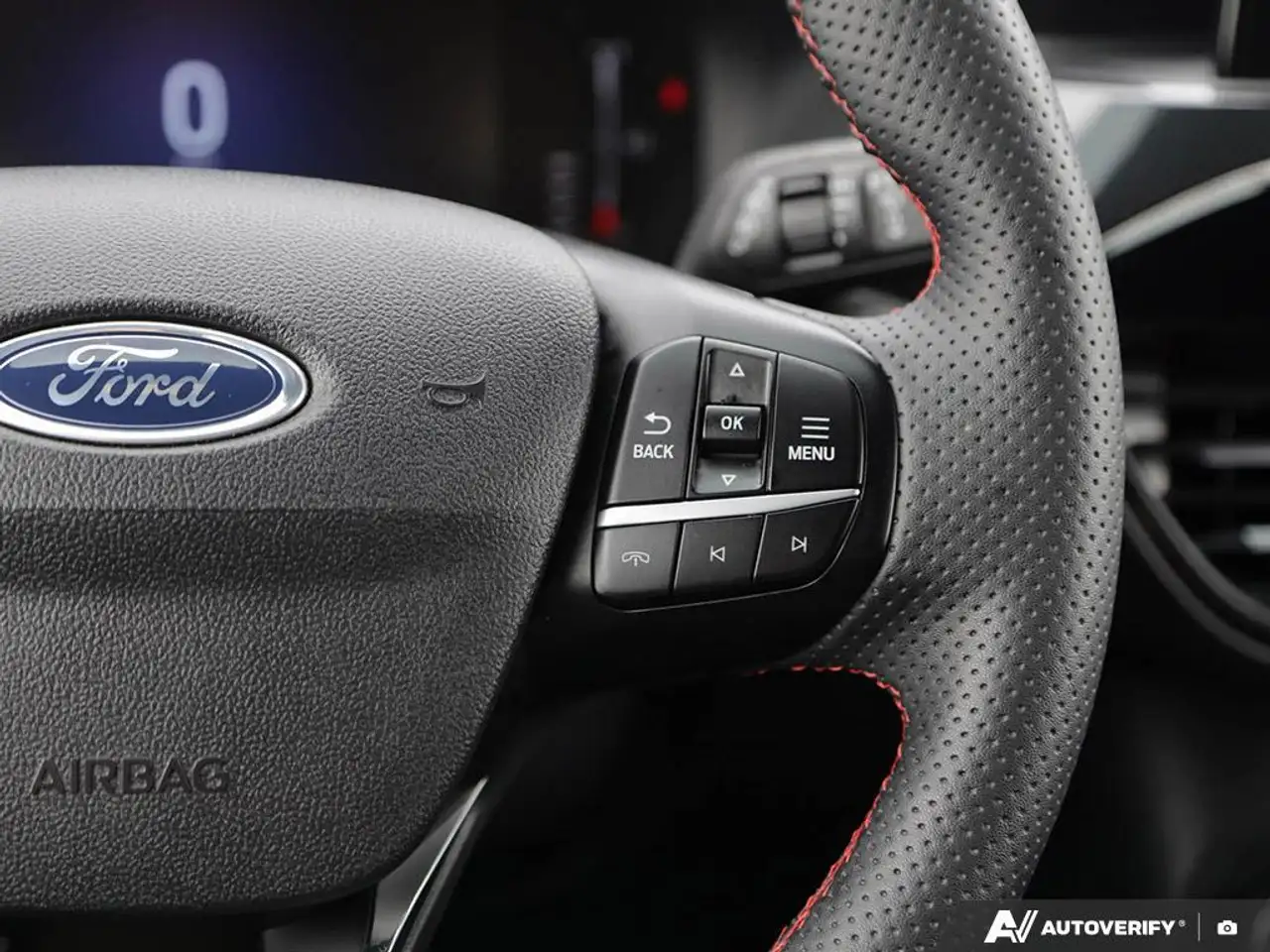 Ford Escape снимка Ford Escape