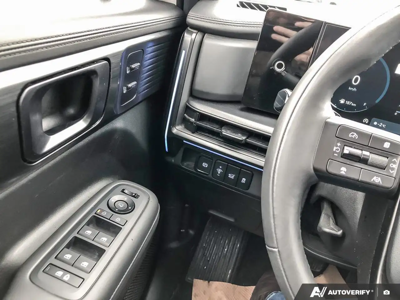 Hyundai SANTA FE снимка Hyundai SANTA FE