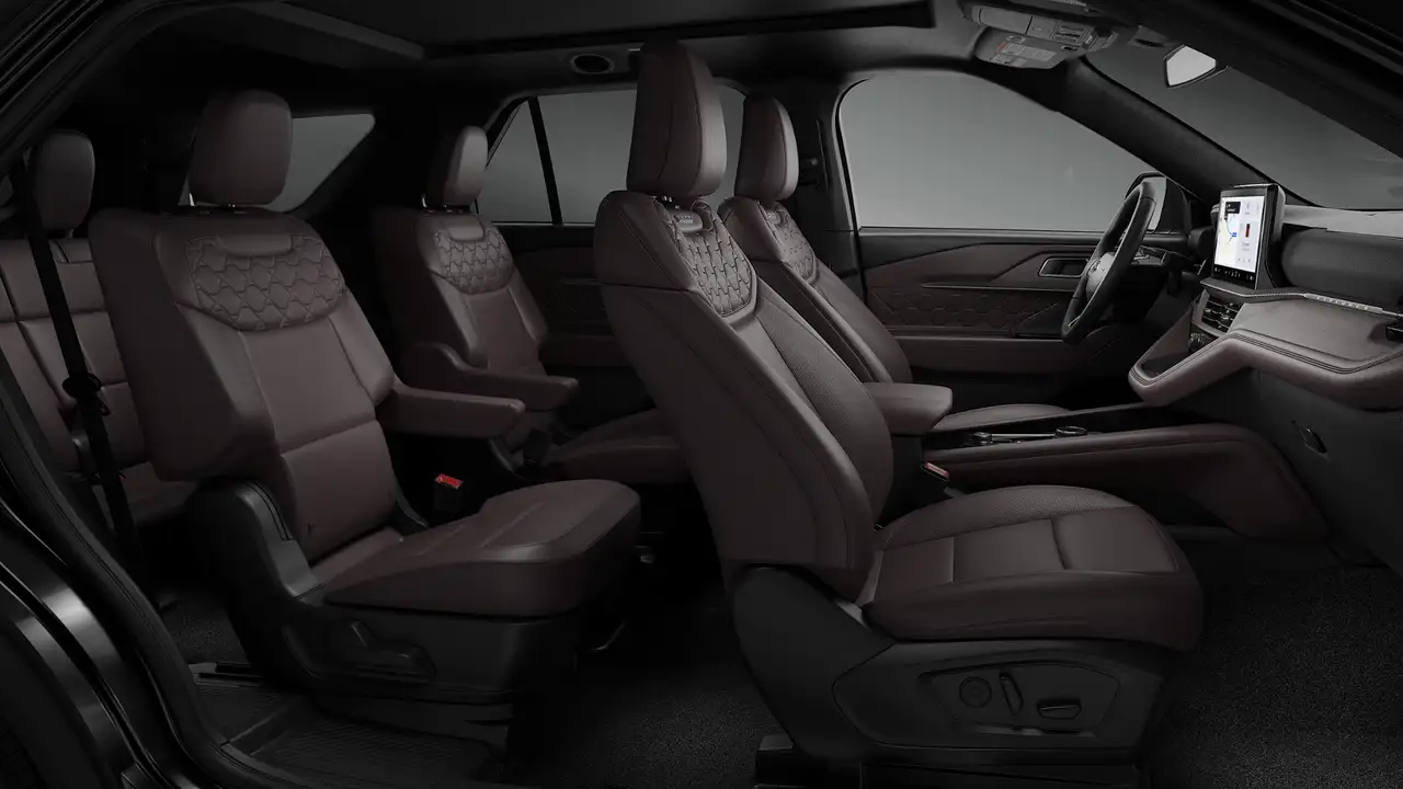 Ford Explorer photo Ford Explorer