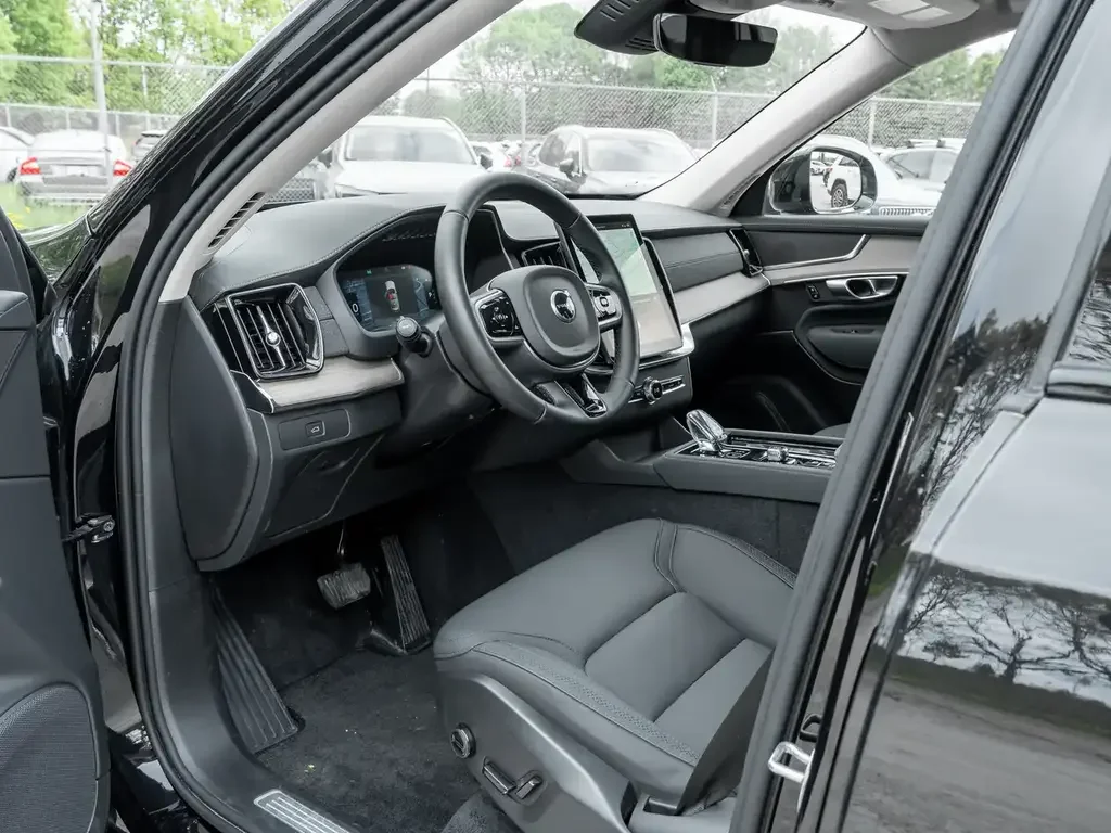 Volvo XC90 photo Volvo XC90