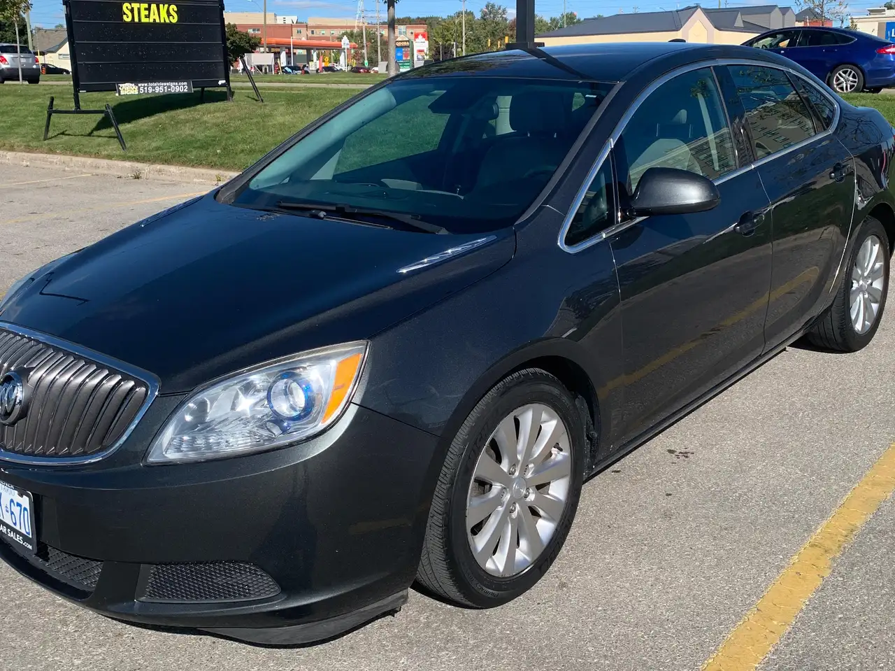 Buick Verano снимка Buick Verano
