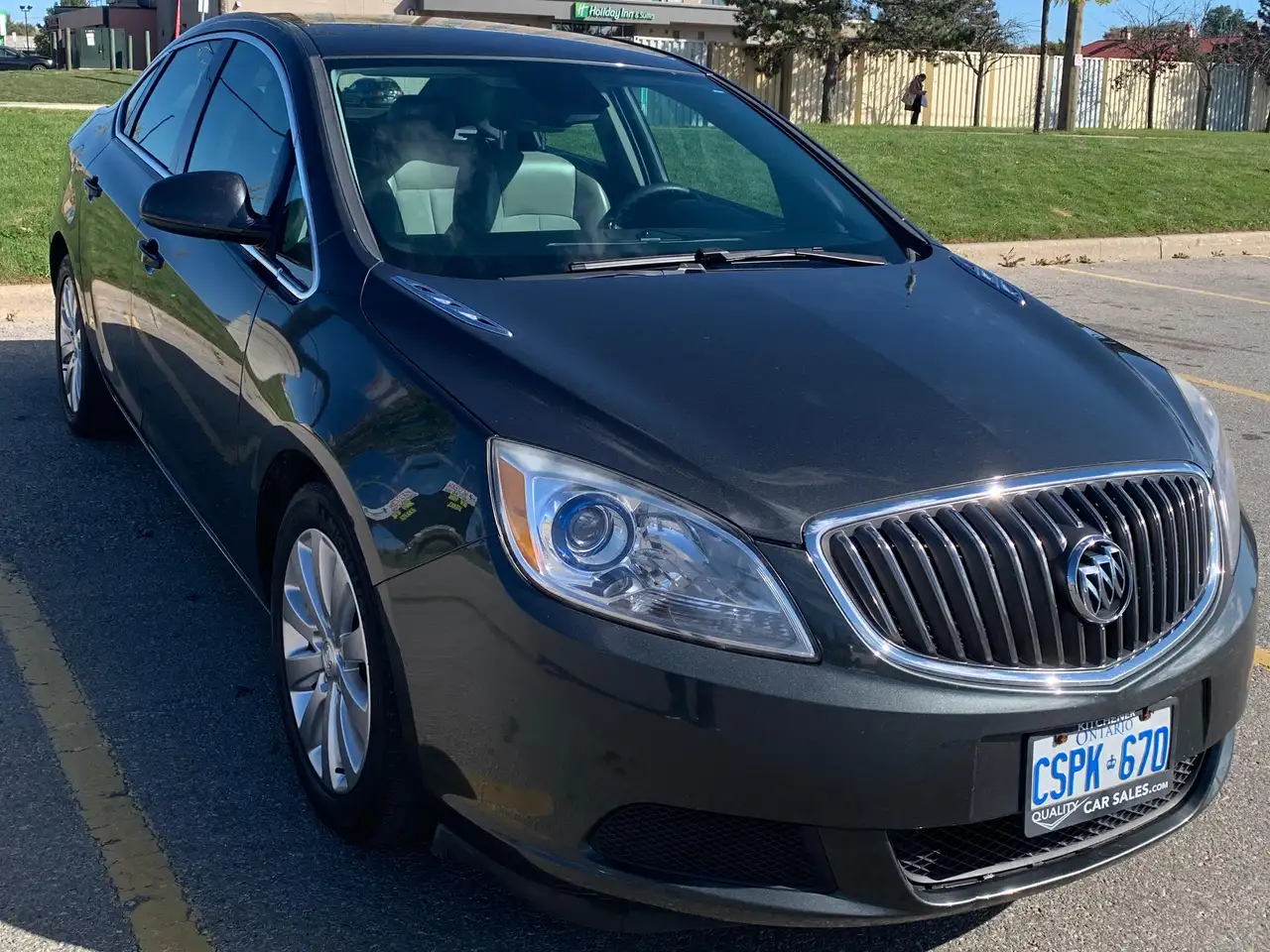 Buick Verano снимка Buick Verano