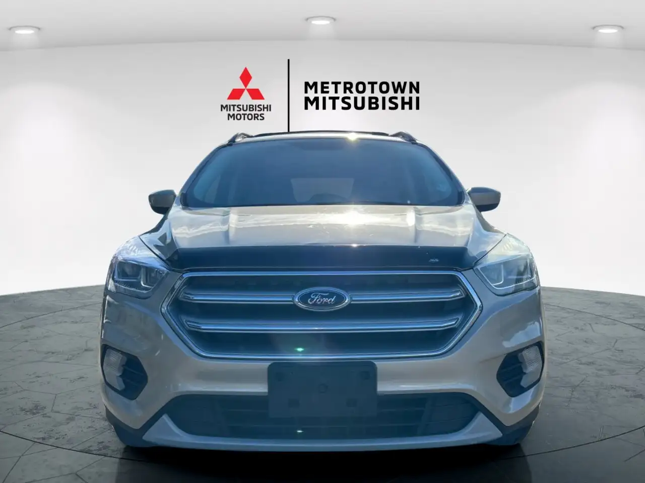 Ford Escape снимка Ford Escape