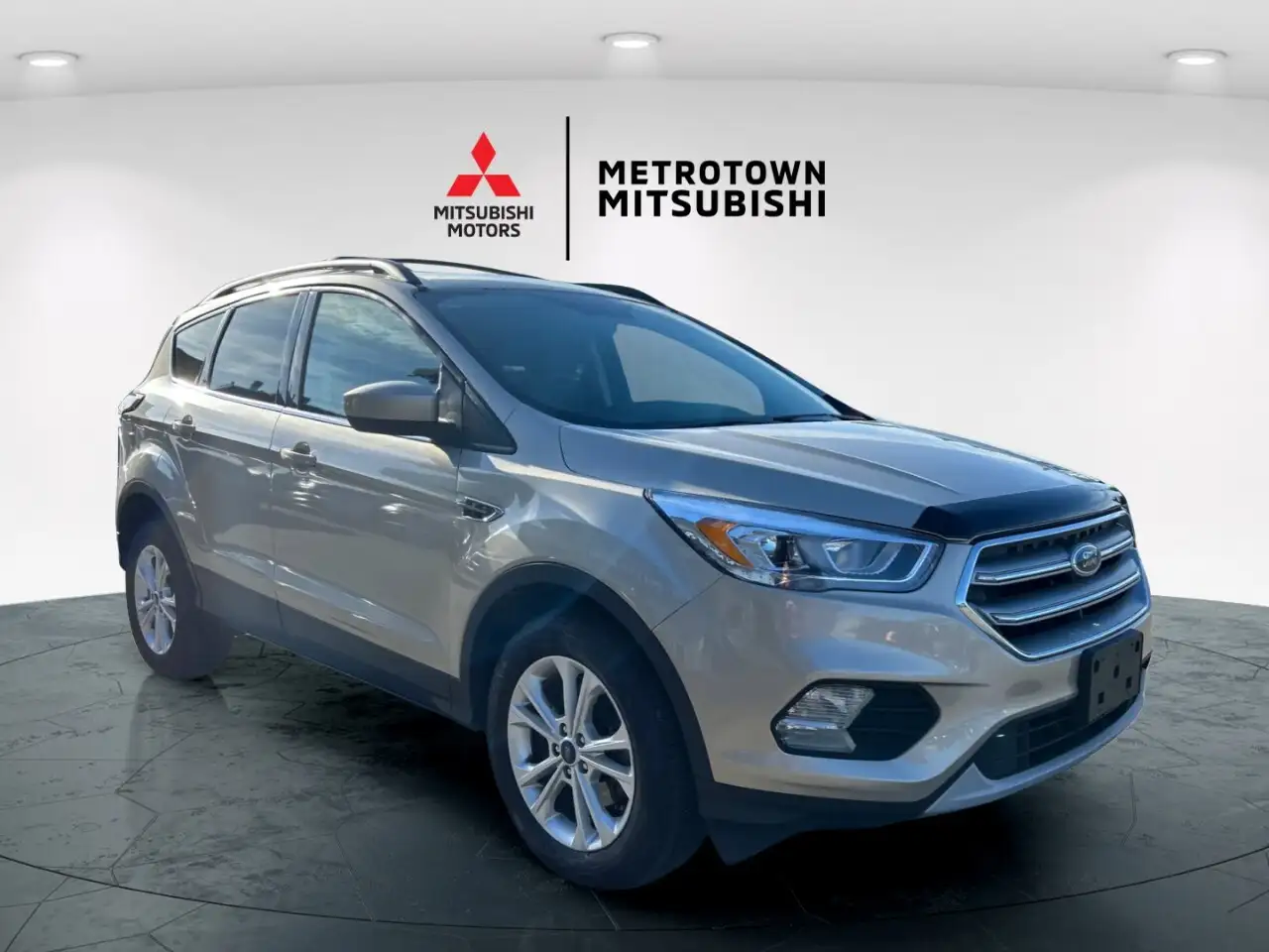 Ford Escape снимка Ford Escape