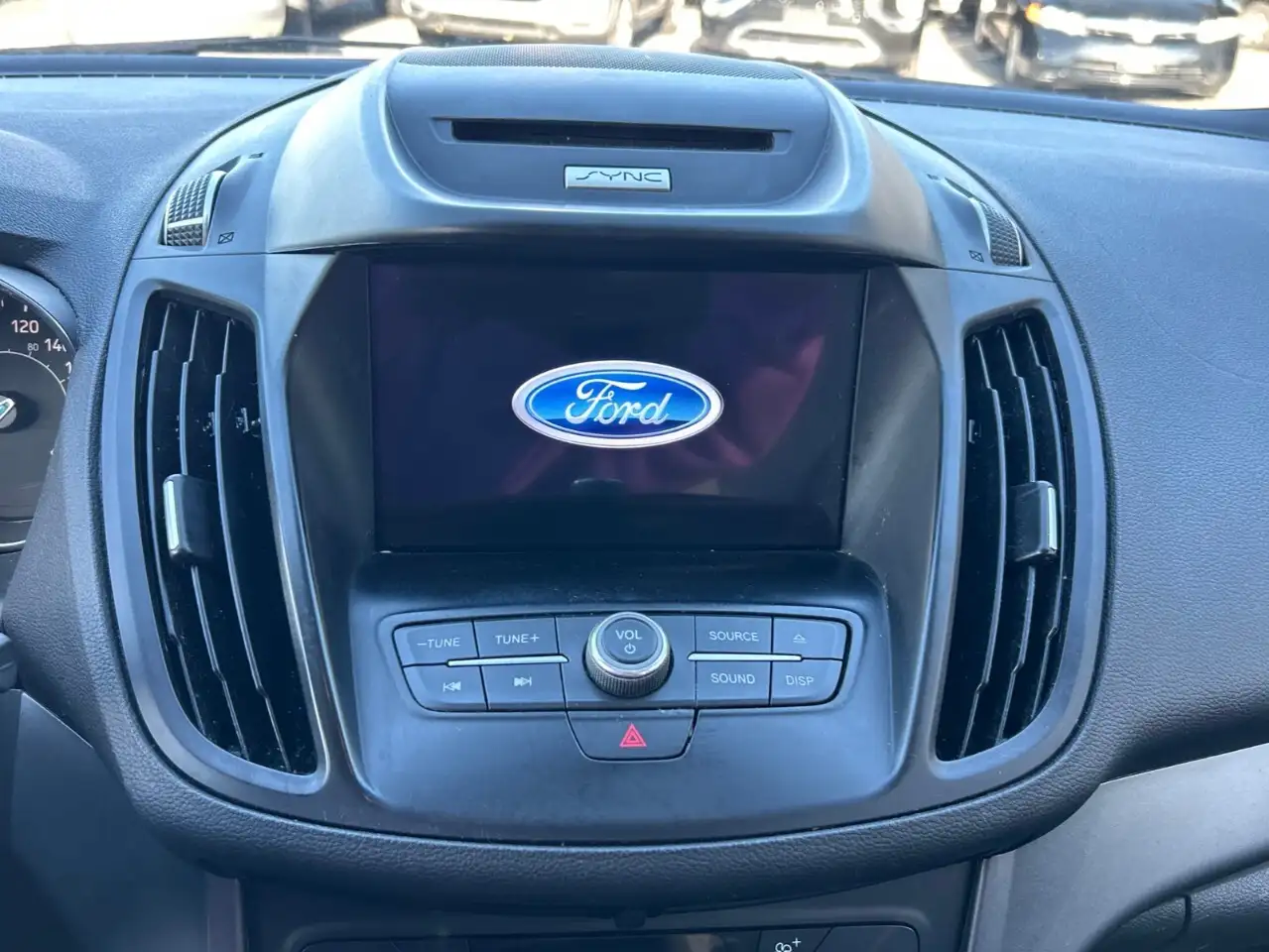 Ford Escape снимка Ford Escape