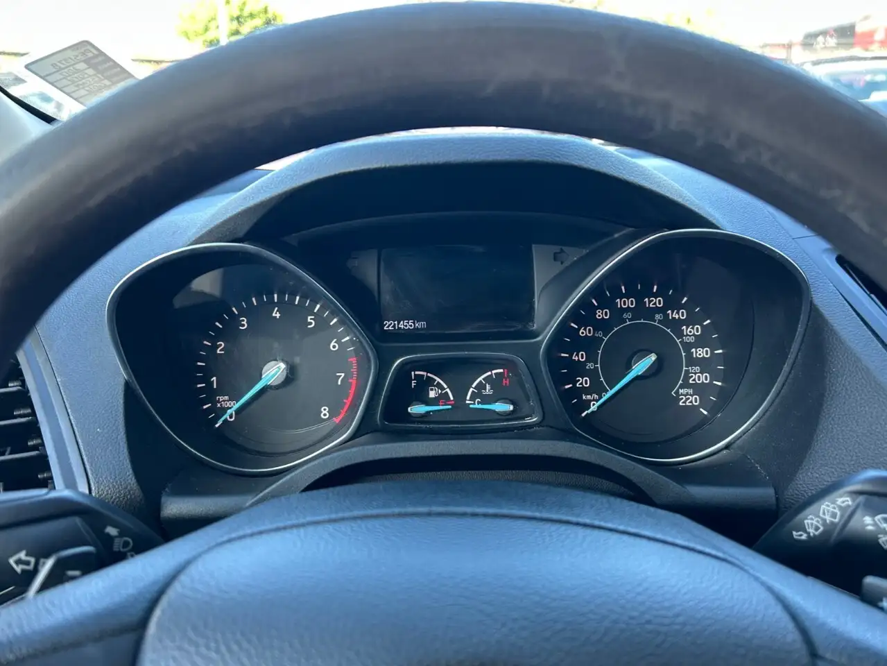 Ford Escape снимка Ford Escape