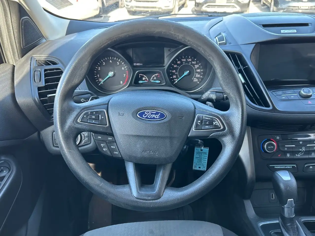 Ford Escape снимка Ford Escape