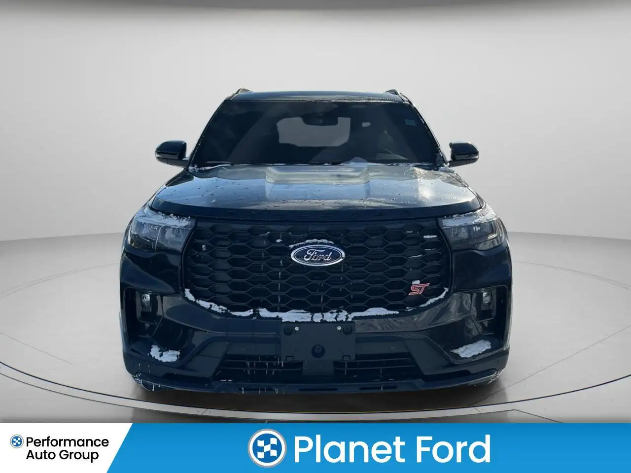 Ford Explorer снимка Ford Explorer