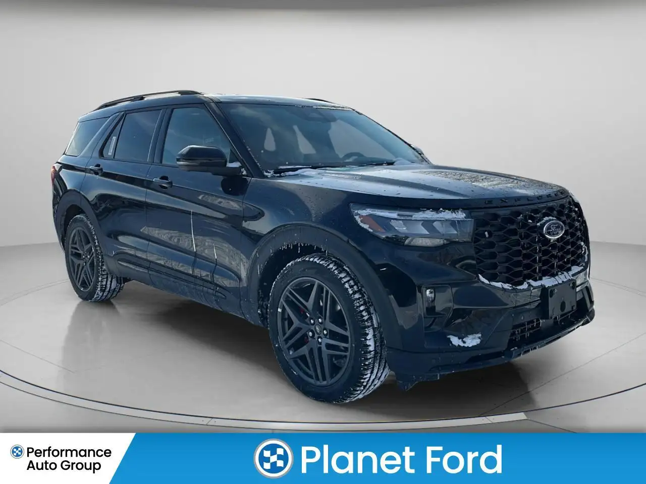 Ford Explorer снимка Ford Explorer