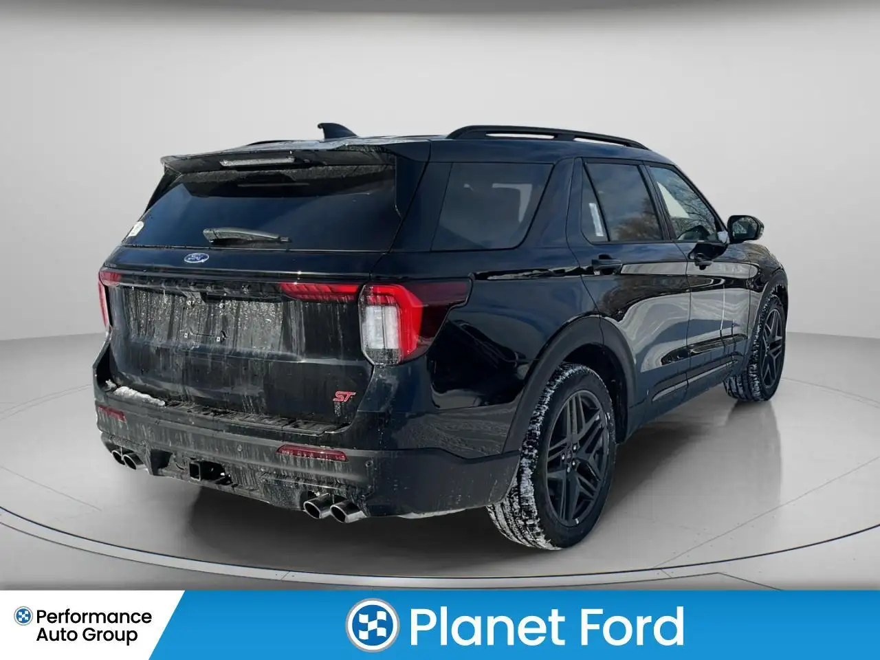 Ford Explorer снимка Ford Explorer