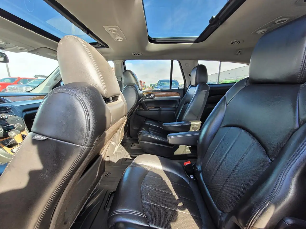 Buick Enclave photo Buick Enclave