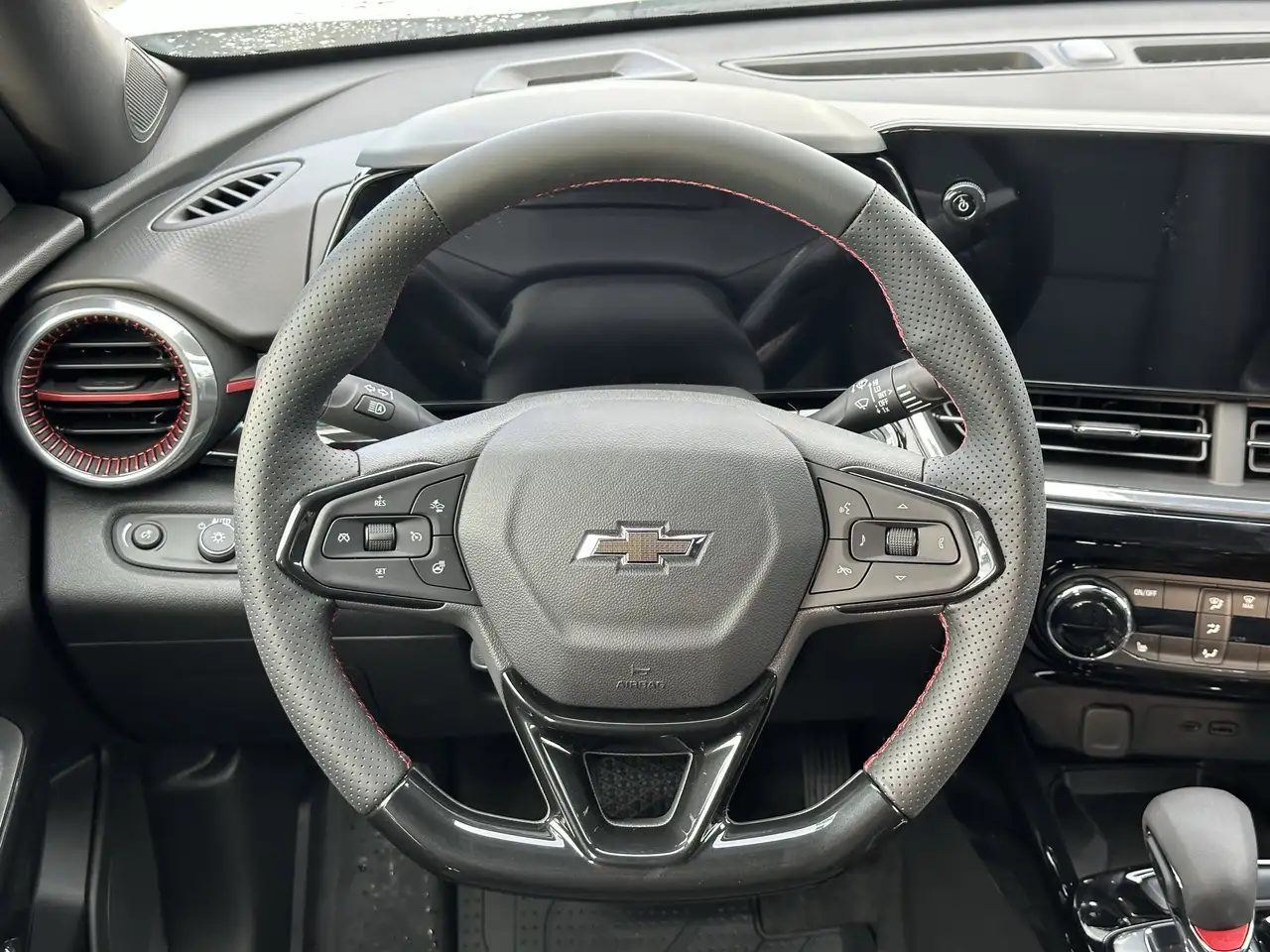 Chevrolet Trax снимка Chevrolet Trax