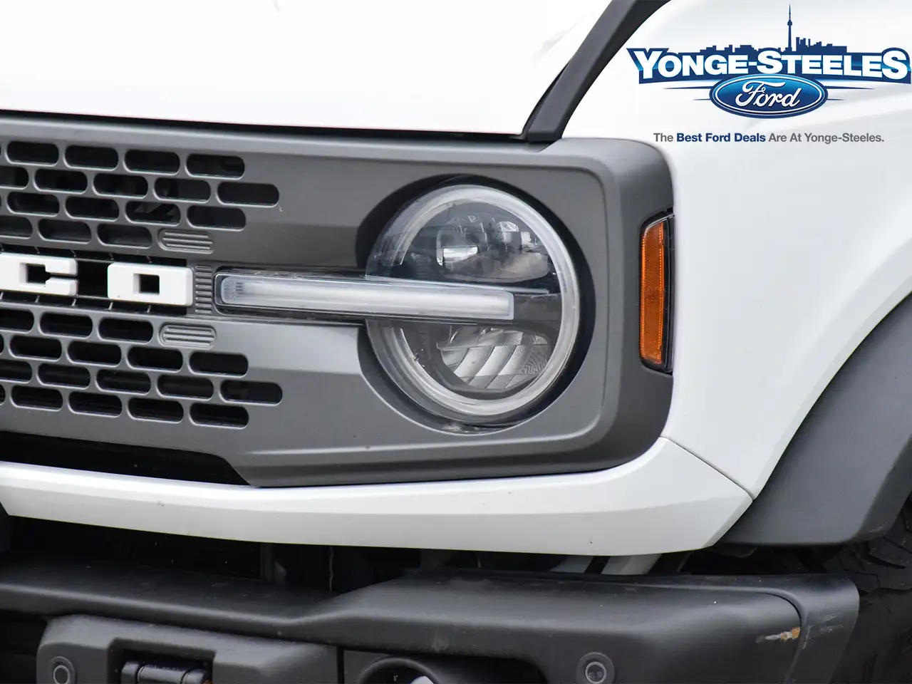 Ford Bronco photo Ford Bronco