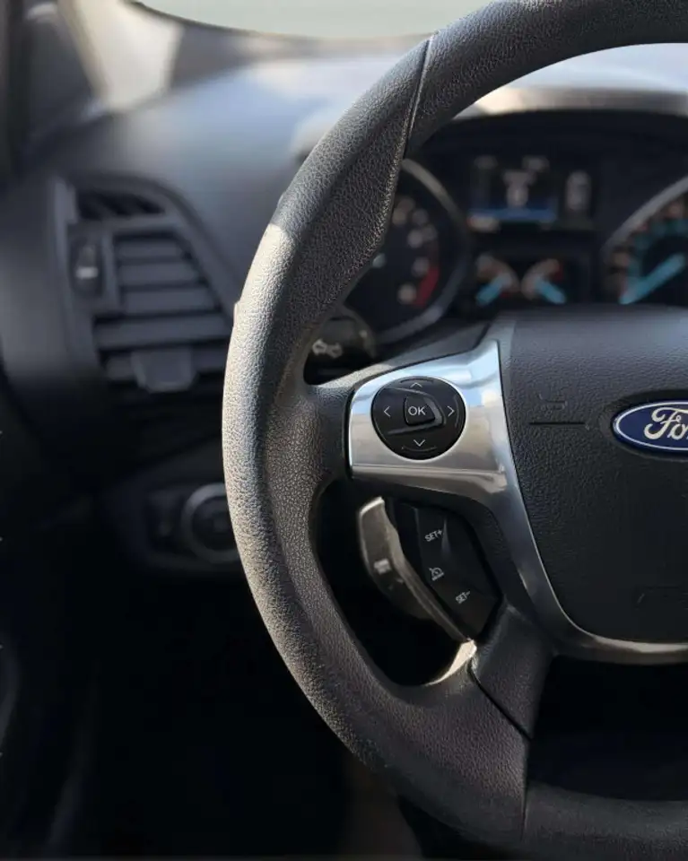 Ford Escape photo Ford Escape