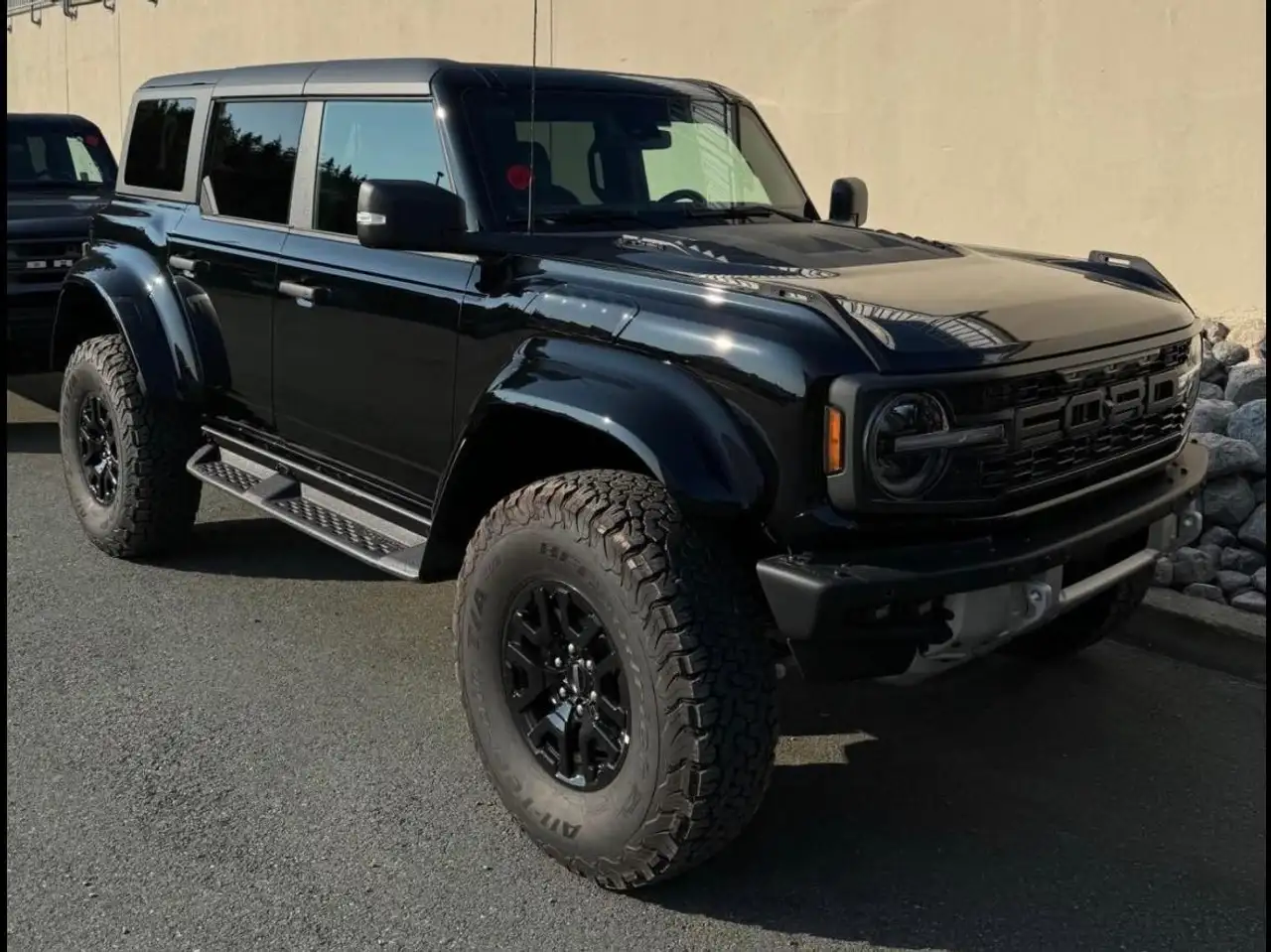 Ford Bronco снимка Ford Bronco