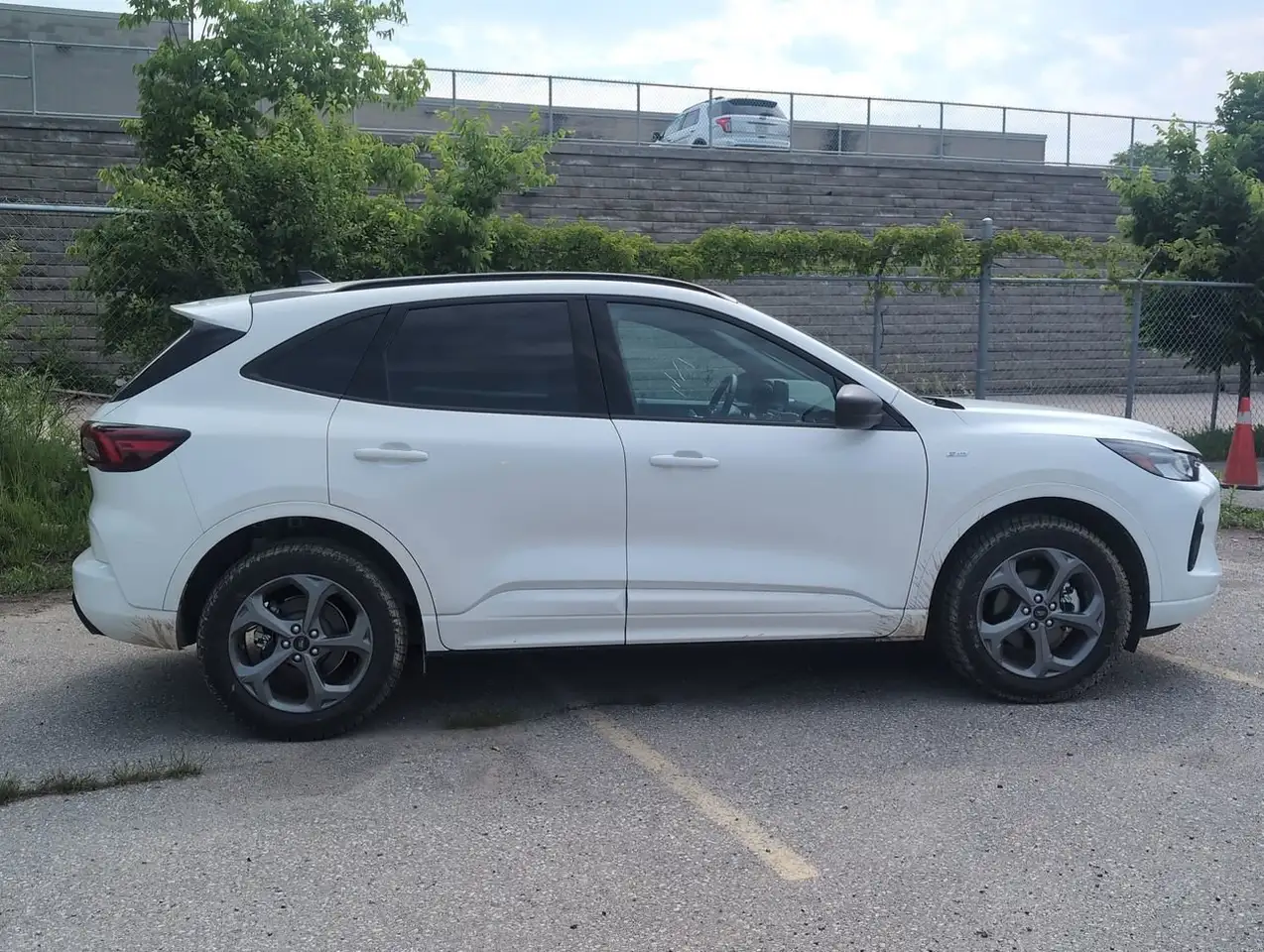 Ford Escape photo Ford Escape