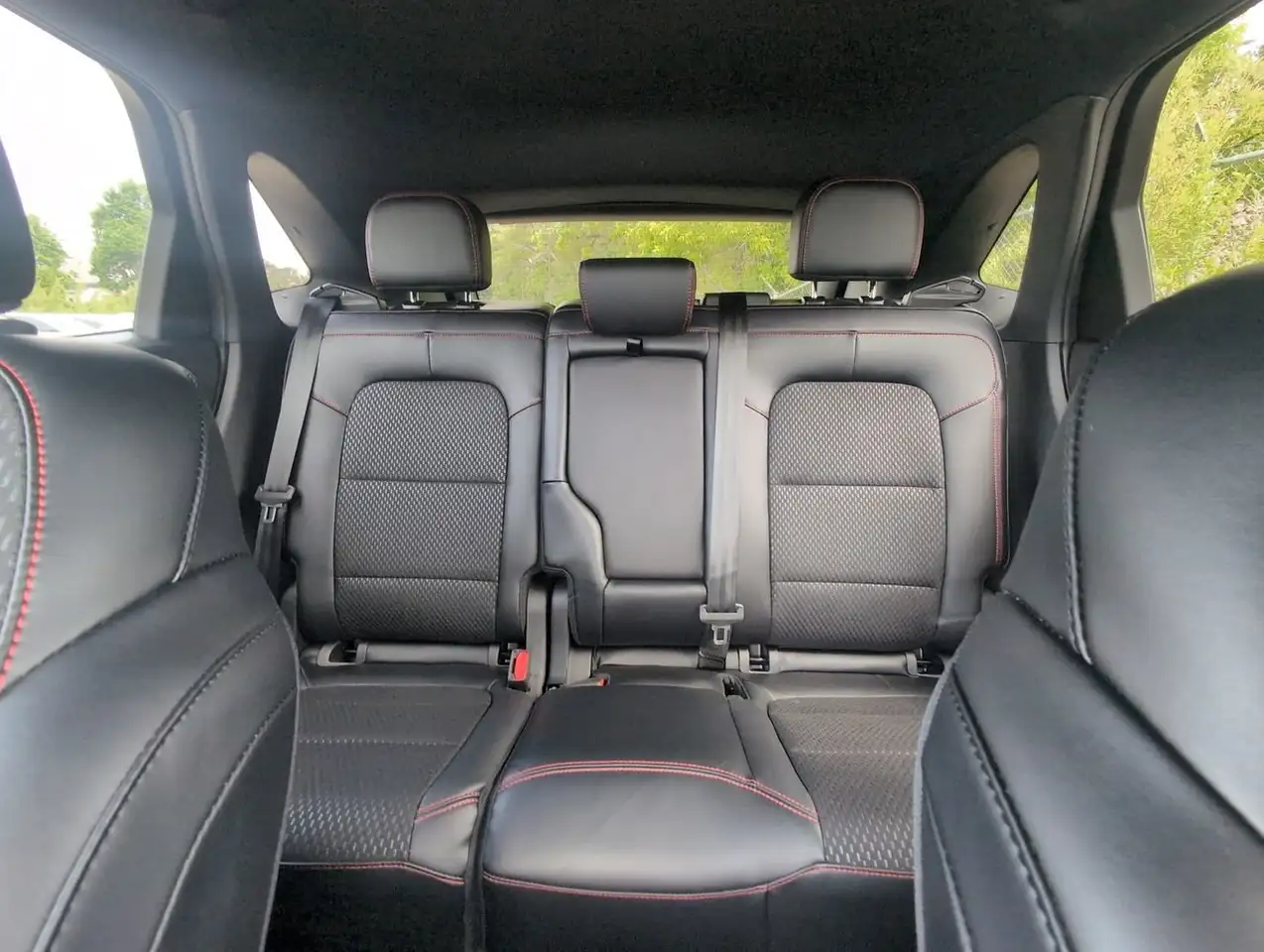 Ford Escape photo Ford Escape