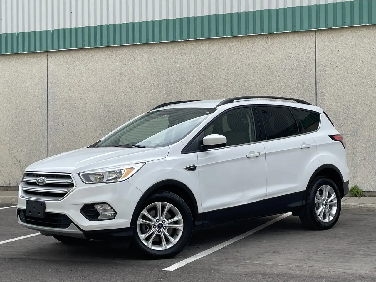 Ford Escape photo Ford Escape