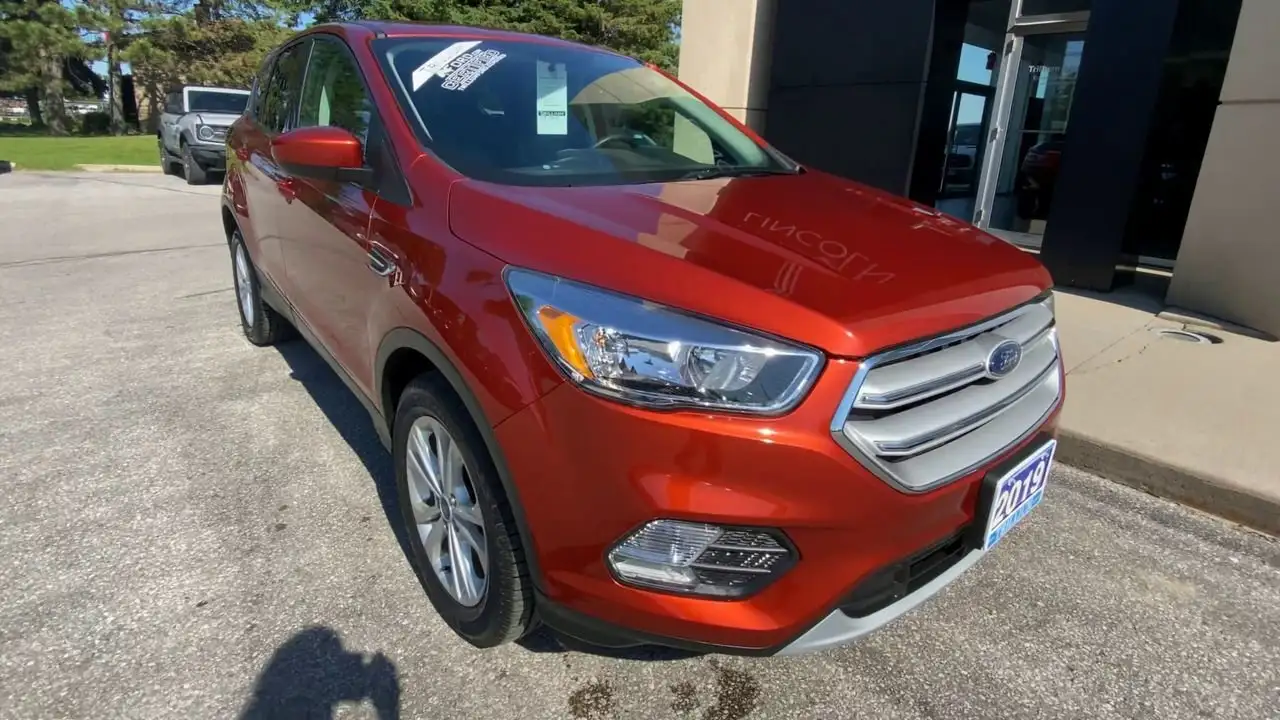 Ford Escape photo Ford Escape