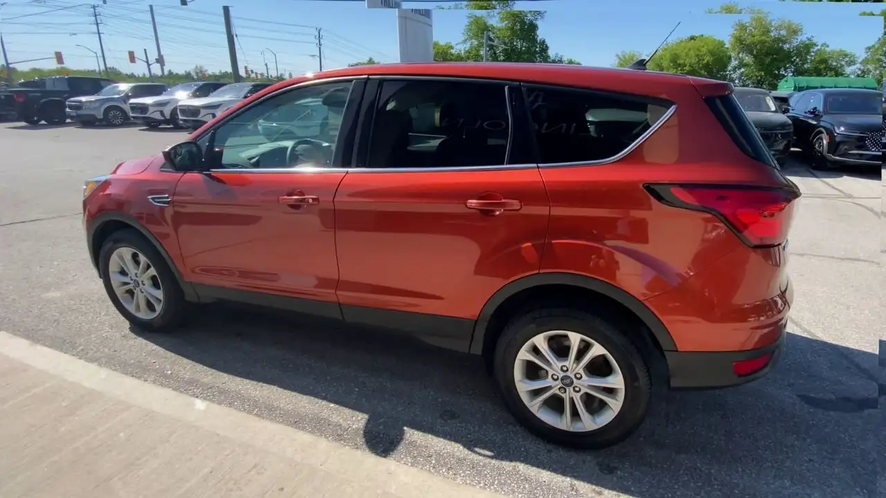 Ford Escape photo Ford Escape