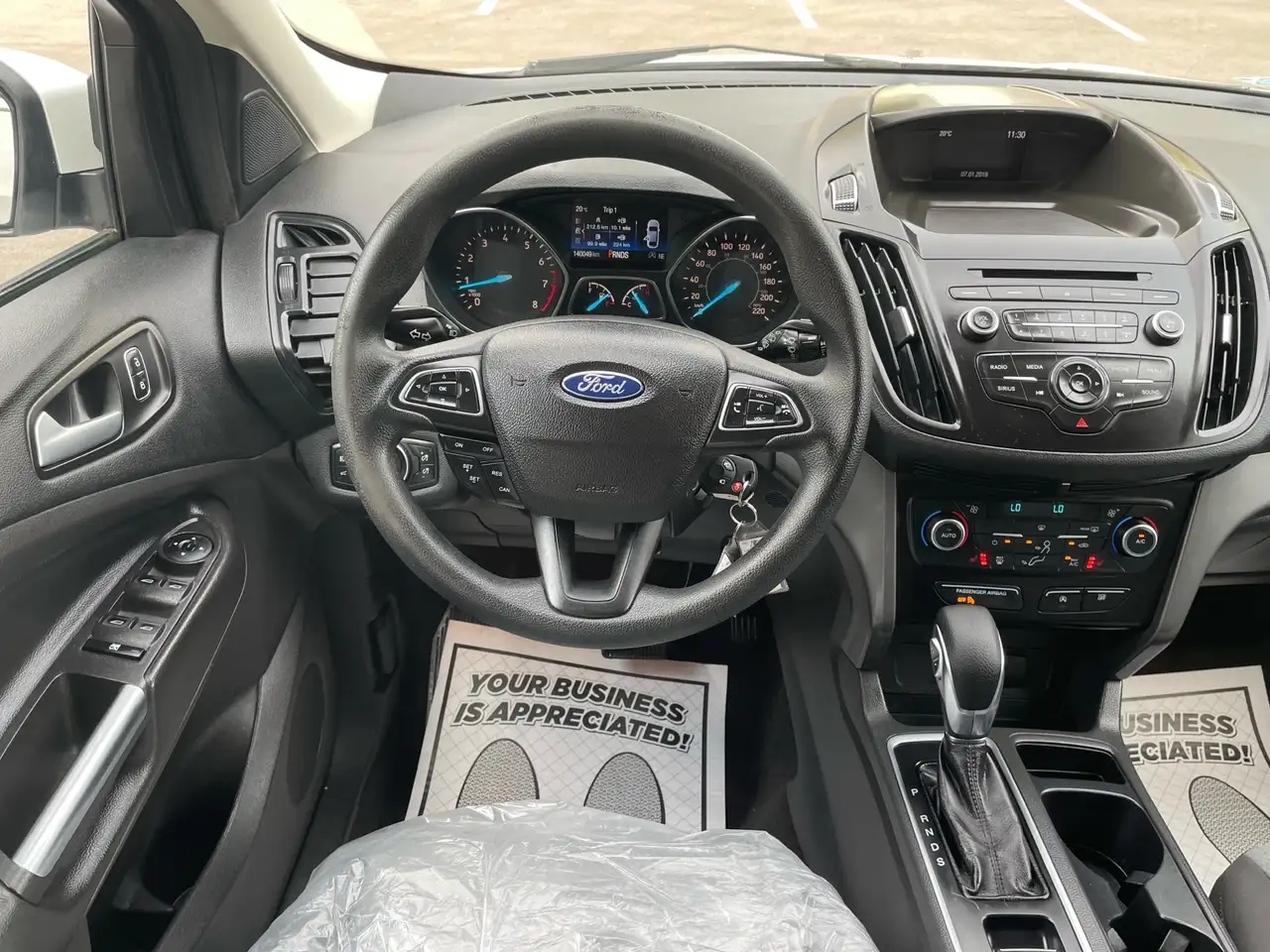 Ford Escape photo Ford Escape
