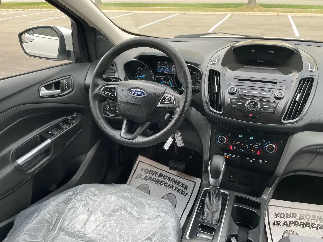 Ford Escape photo Ford Escape