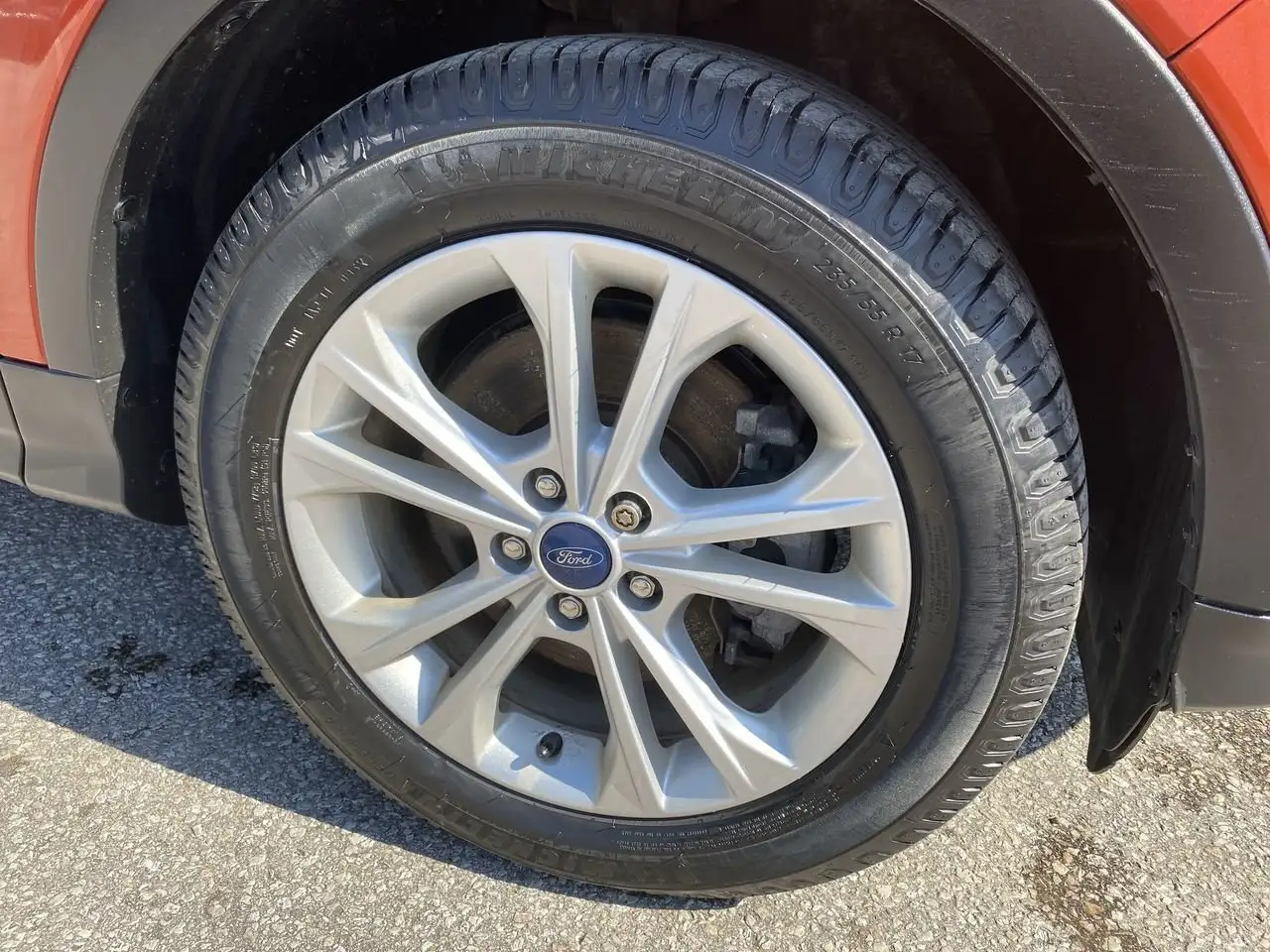 Ford Escape photo Ford Escape