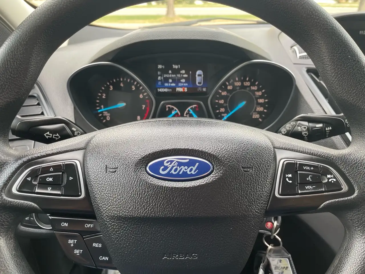 Ford Escape photo Ford Escape