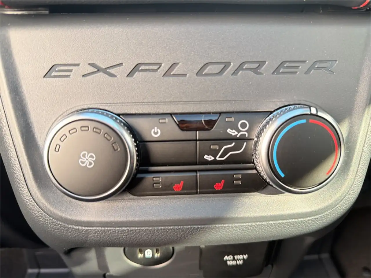 Ford Explorer fotografie Ford Explorer